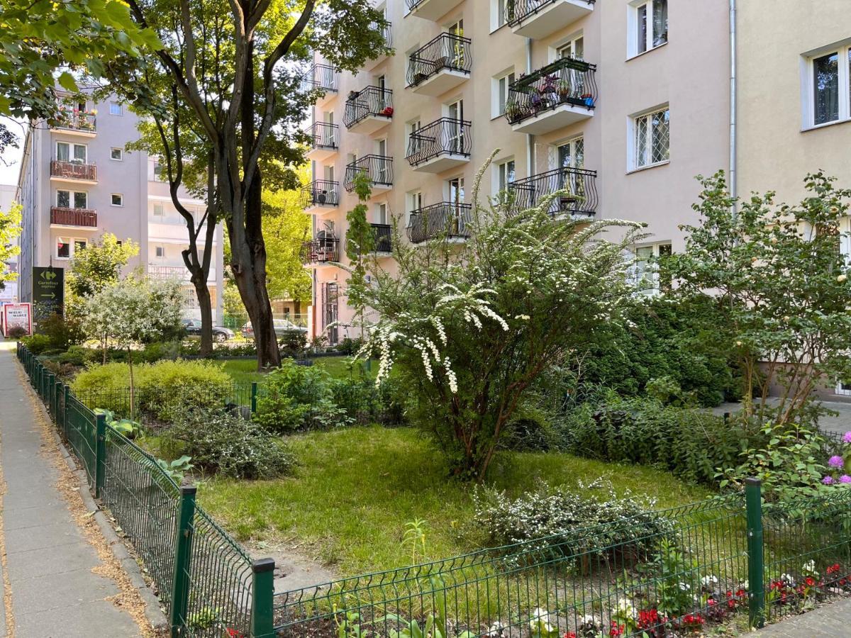 Labo Apartment Niepodleglosci 华沙 外观 照片